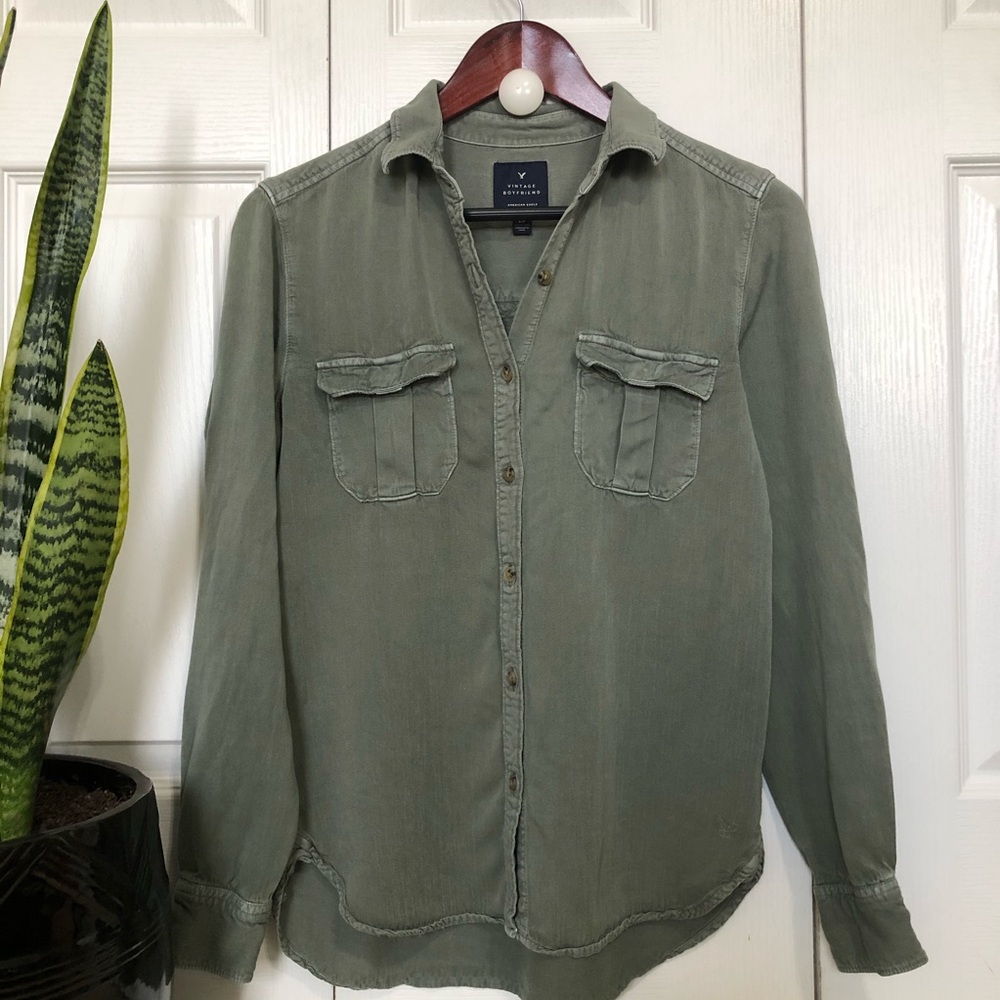 AMERICAN EAGLE Vintage Boyfriend Top